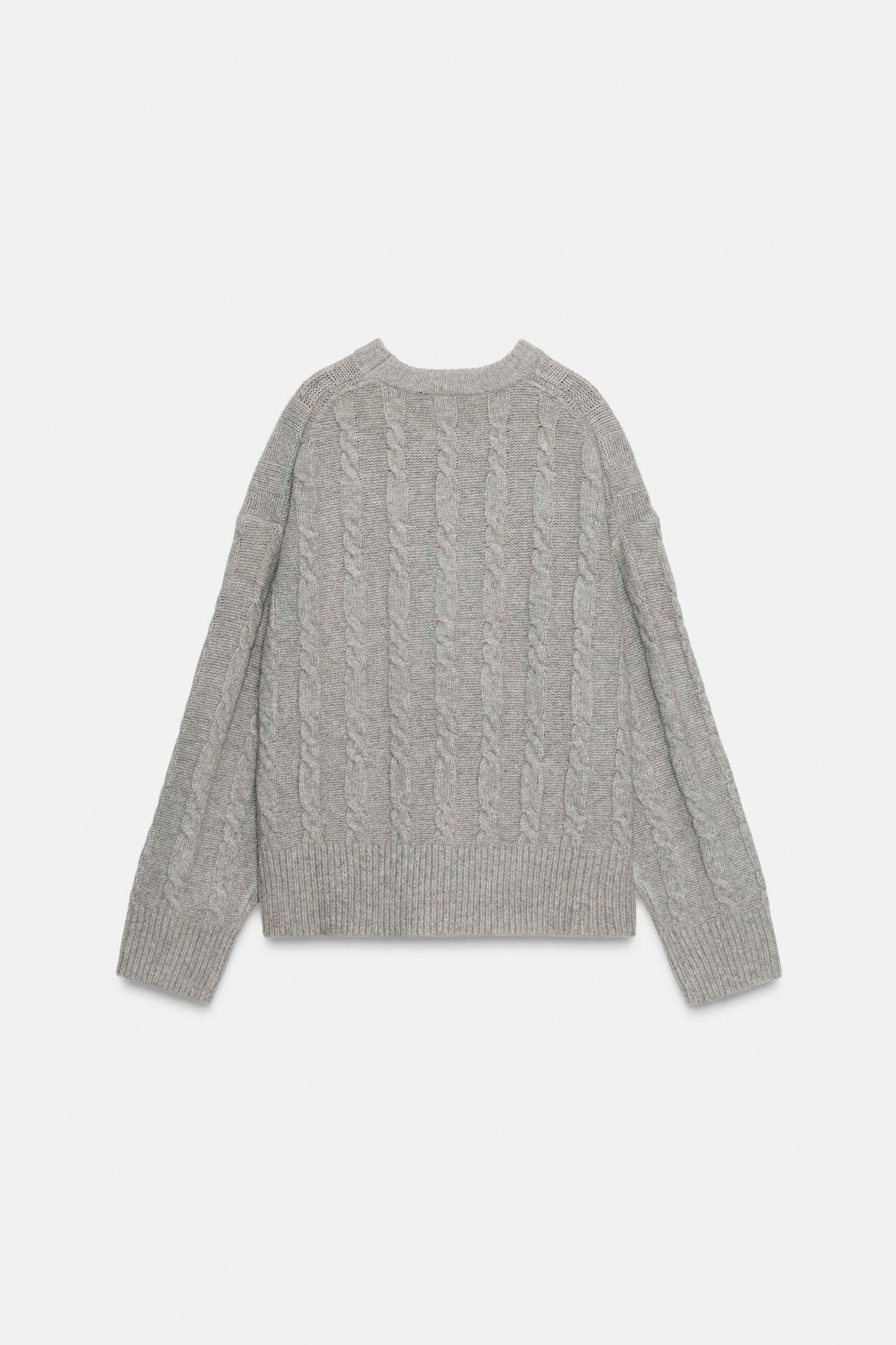 PULL EN MAILLE DOUCE À CÂBLES